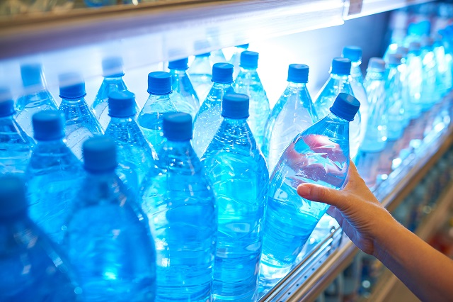 nước Kangen đóng chai trong siêu thị